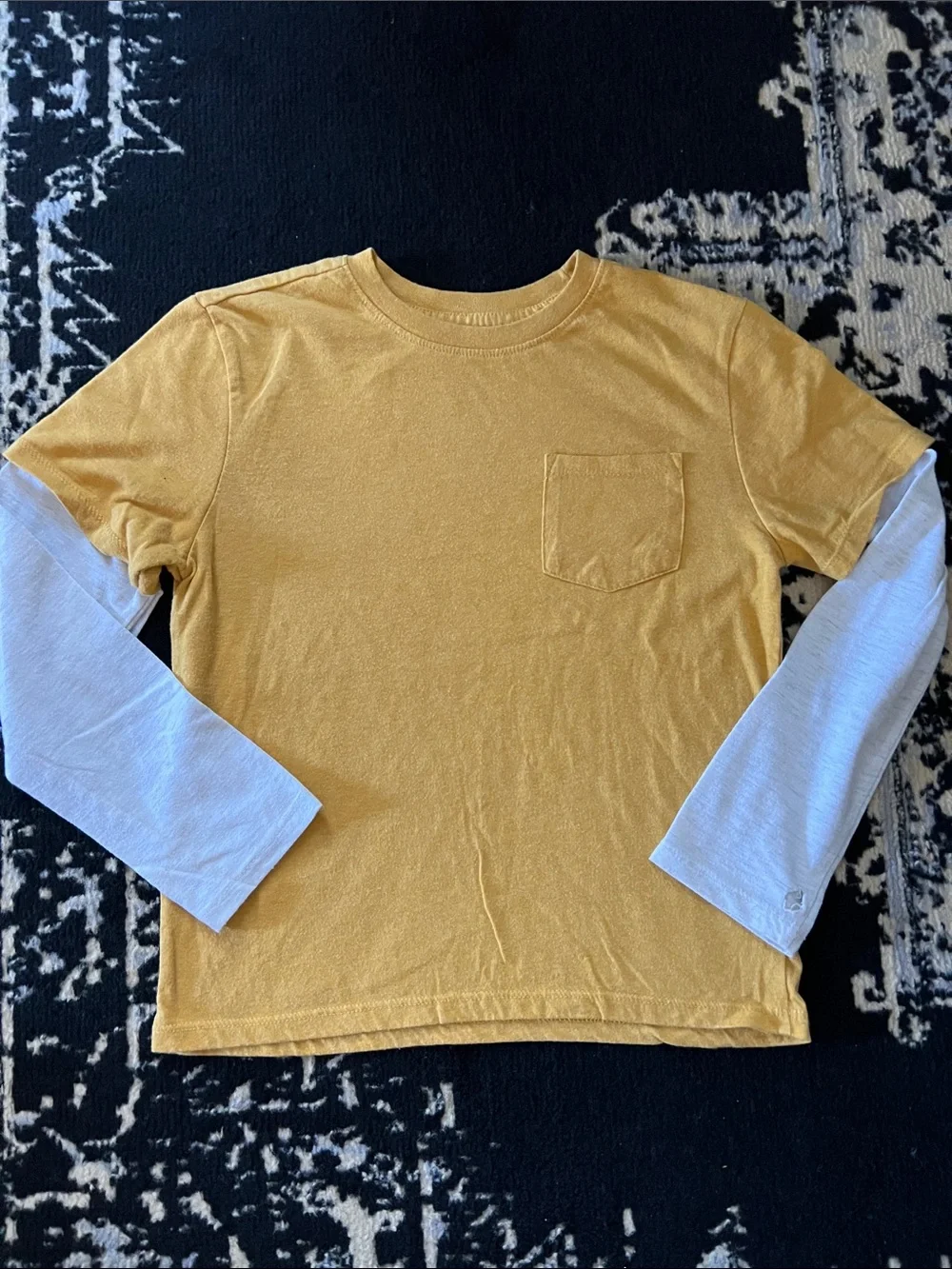 Boys 4 piece long sleeve knit tee Cat & Jack bundle size 8/10